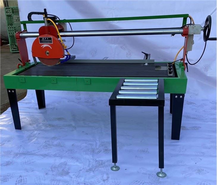 Machine de taille de pierre portable